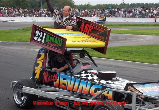 Venray 21 08 05 040  Medium 